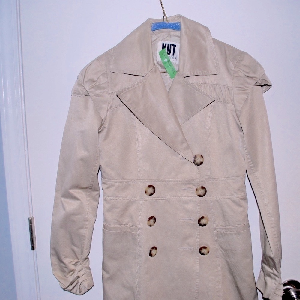Kut From The Kloth Cute Midlength Trench Coat. - Picture 2 of 4